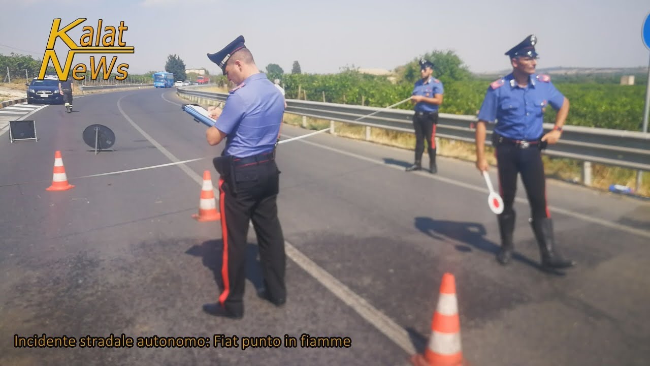 Palagonia, incidente Km 42 Ss 417, Catania Gela  Fiat punto in fiamme, 1 ferito grave