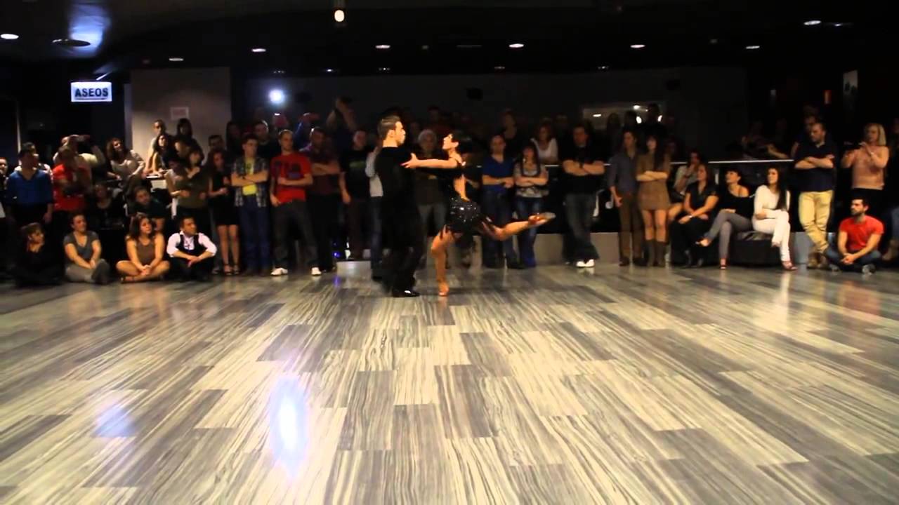 EDUARDO MORANTE Y FÁTIMA CERVANTES 5º ANIVERSARIO PASOS DE BAILE/SALA NOX