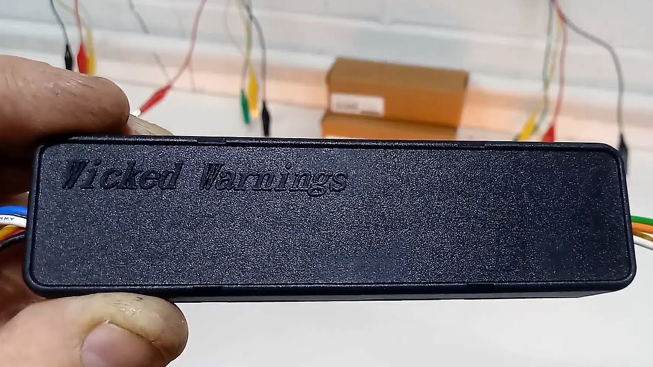 Демонстрация нового продукта Wicked Warnings Auto Flasher — Flash Factory Vehicle Lights