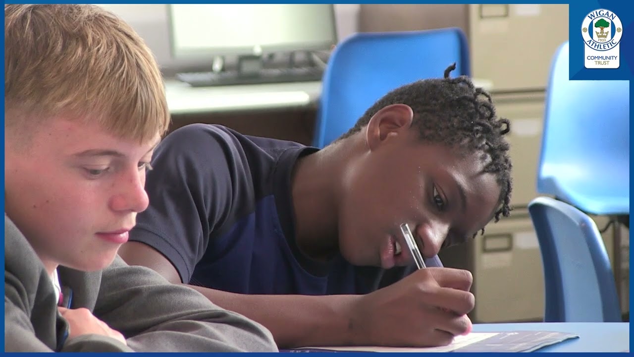 School of the Week: Deanery High School