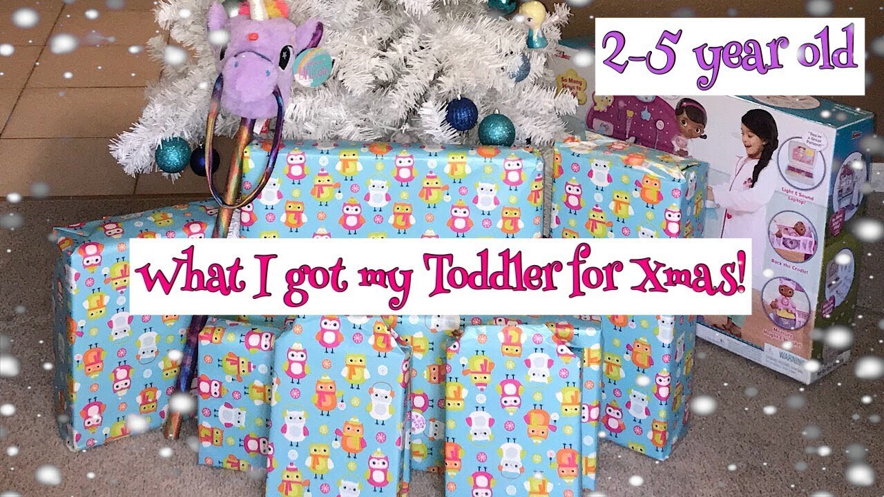 WHAT I GOT MY TODDLER FOR CHRISTMAS | CHRISTMAS EVE BOX 2017