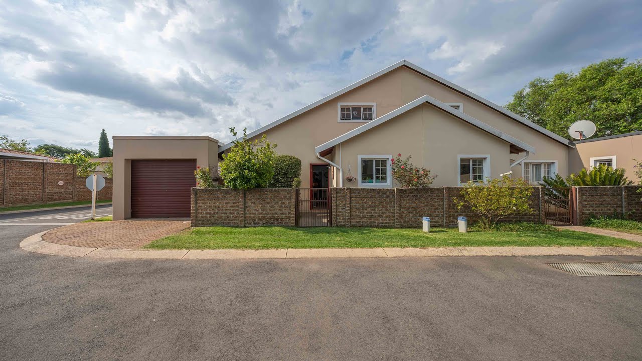Stunning Townhouse in the Heart of Edenglen ✨