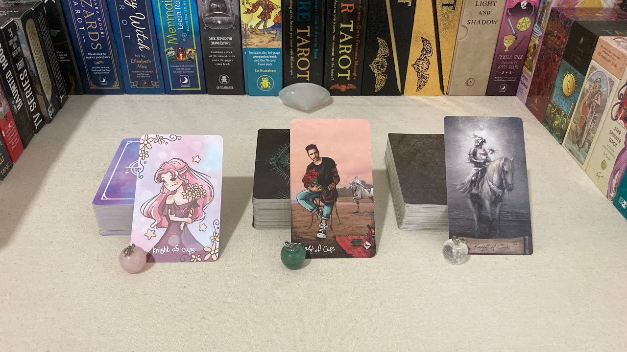 ใครกำลังจะเข้ามาสารภาพรักกับคุณ | Pick a Deck