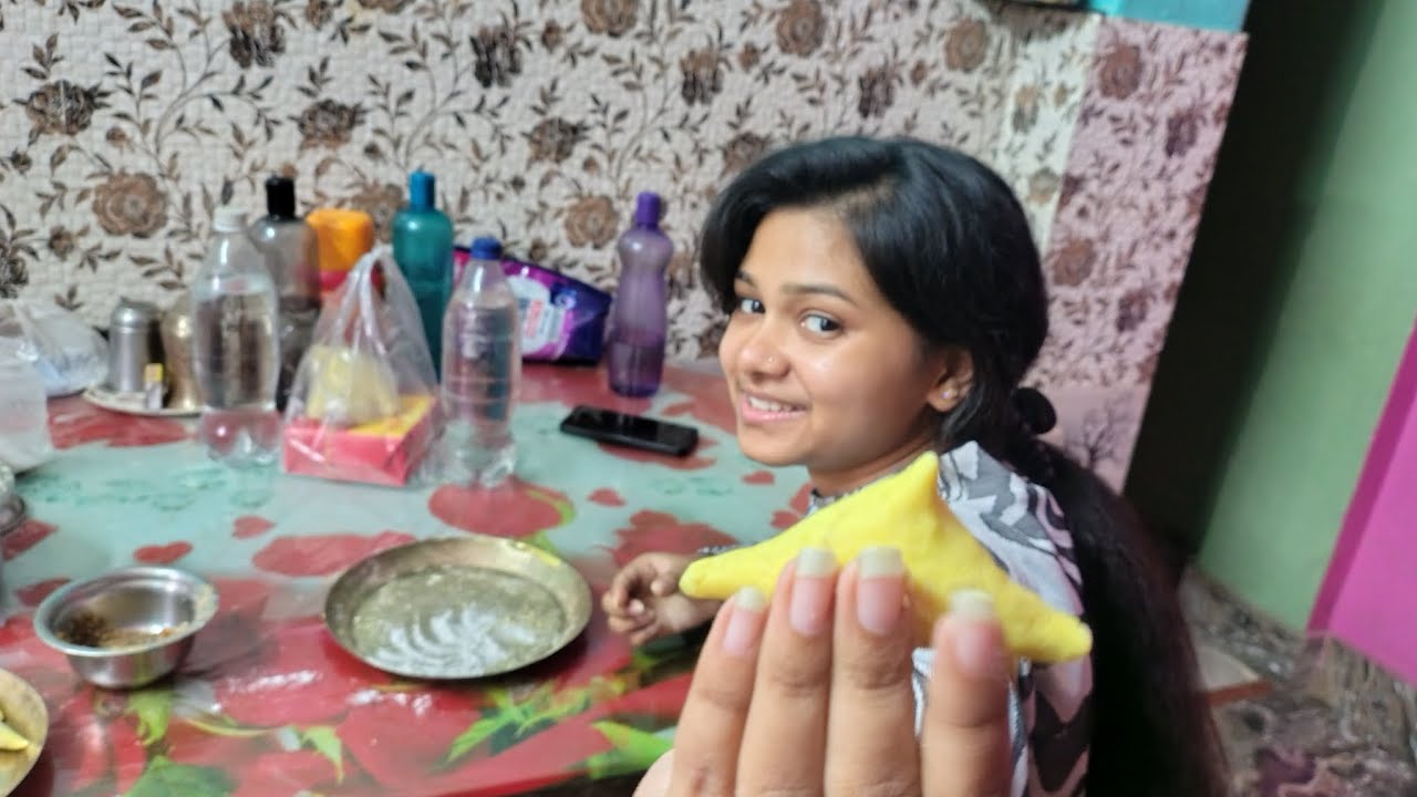 আজ হঠাৎ করে চলে এলাম বাবার বাড়ি এসে করলাম ভাজা পিঠে।  #mnfamily #foryou  