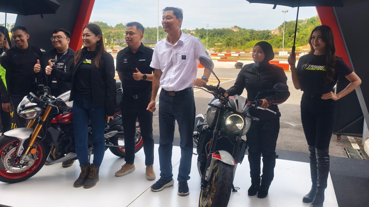 Dua Model Triumph Lancar Pemula 2026 - TRIUMPH Street Triple 765 RX & Trident 800
