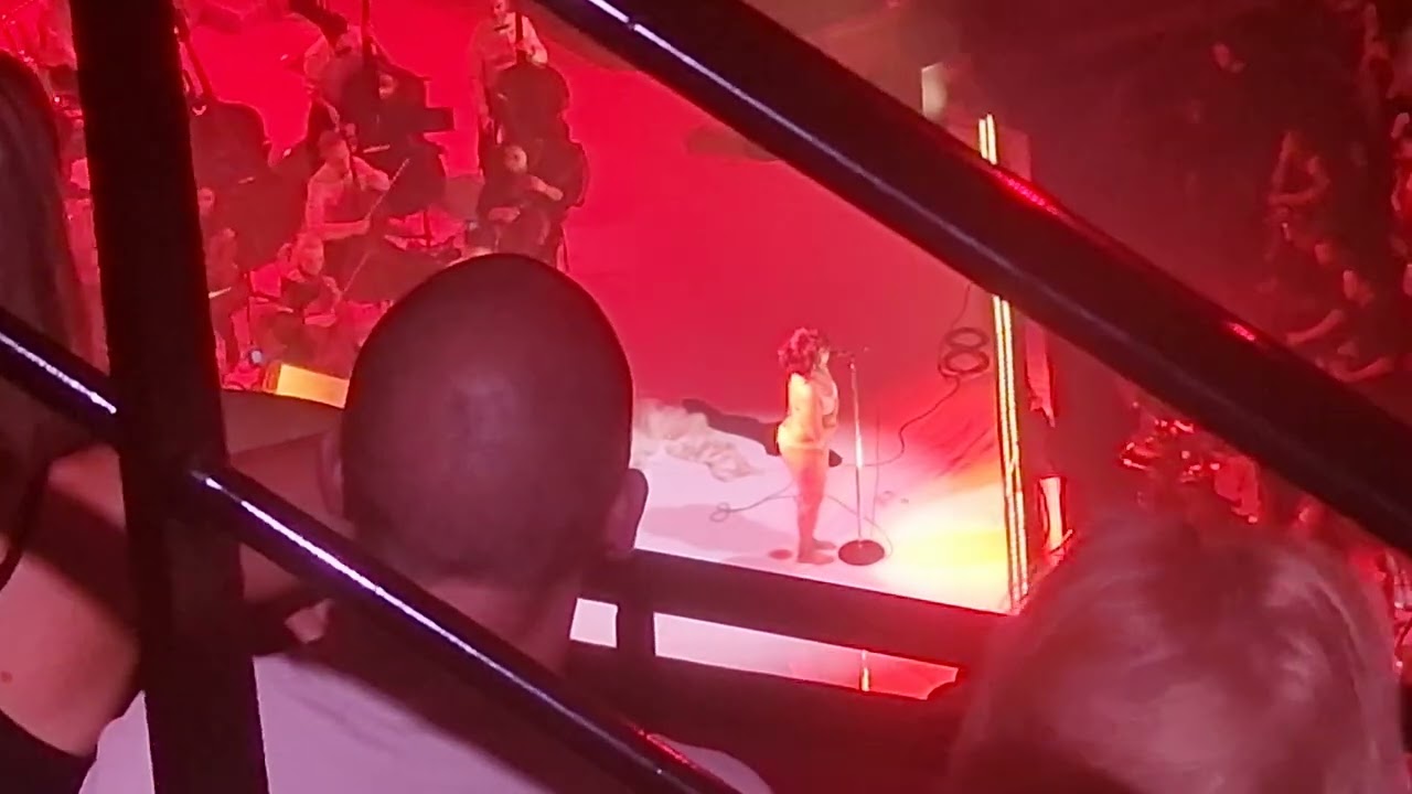 Body Dysmorphia - RAYE at The Royal Albert Hall 26/09/2023