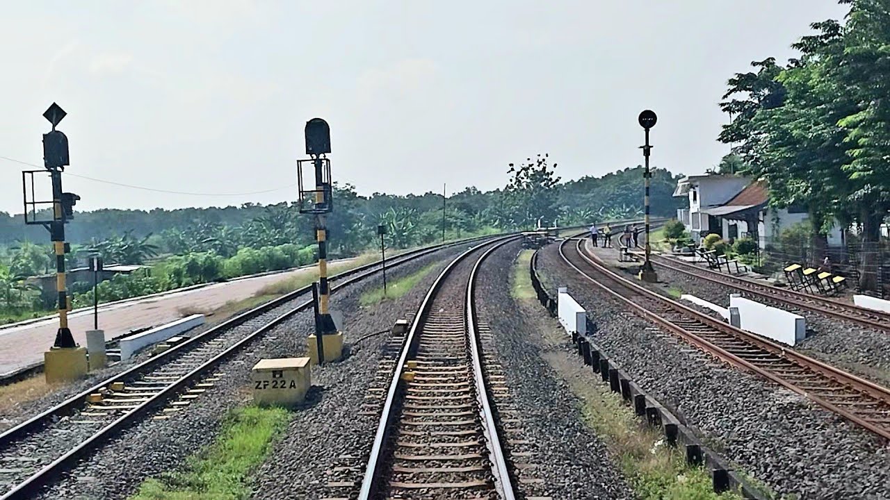 BACK RIDE BY TRAIN | Stasiun Surabaya Pasar Turi Sampai Stasiun Lamongan
