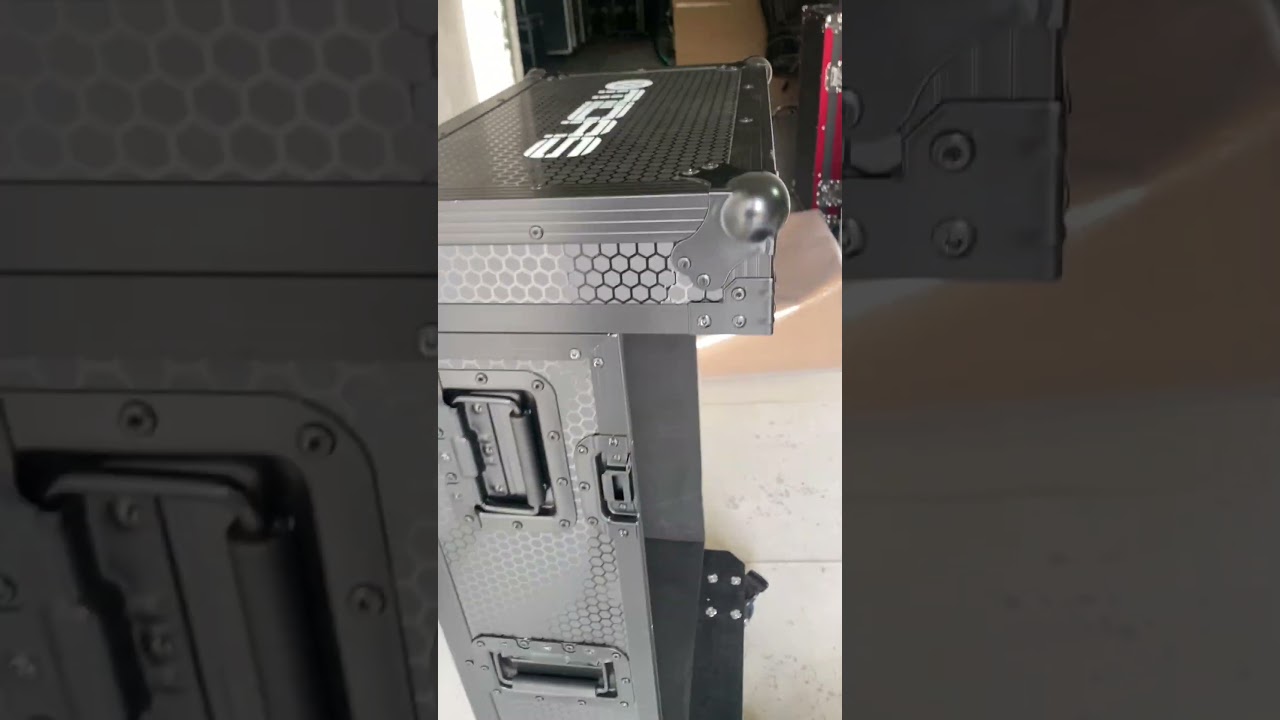 Midas M32R flight case 
