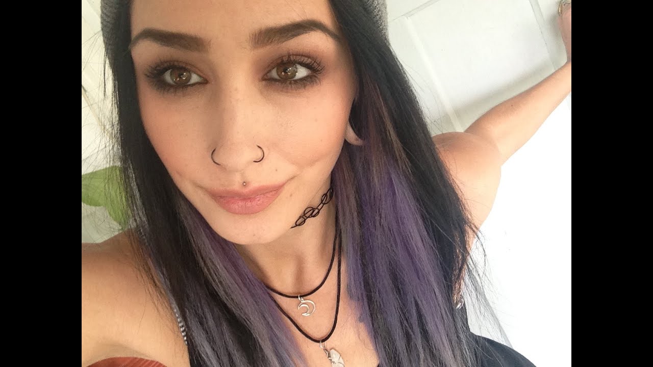 90's Grunge Makeup Look