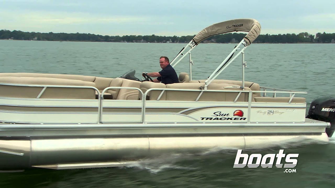 Sun Tracker Party Barge 24 XP3 Boat Review / Performance Test