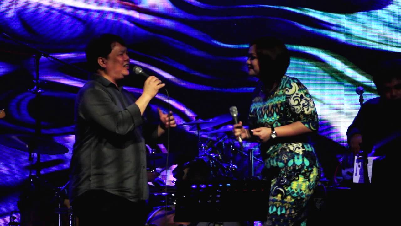 Two of Us by Seawind (Joey's Mailbox Live@ 19 East)