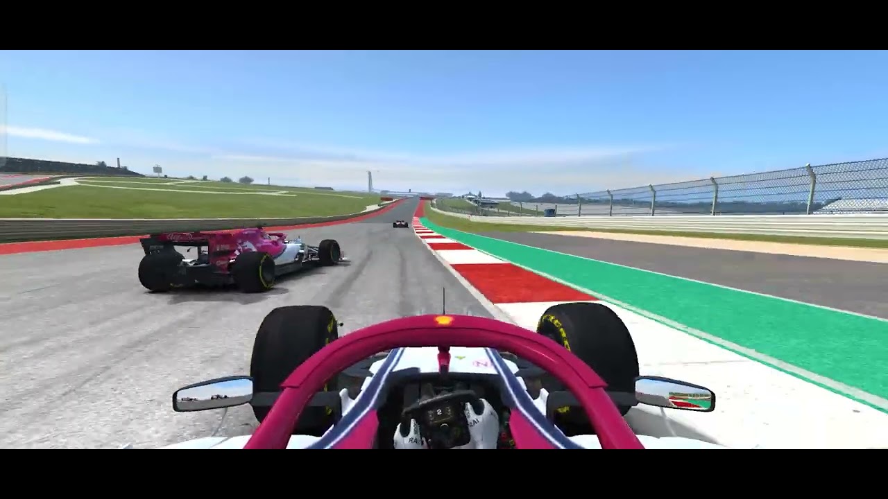 Kimi Raikonnen destroys everyone and goes last to first in one lap!