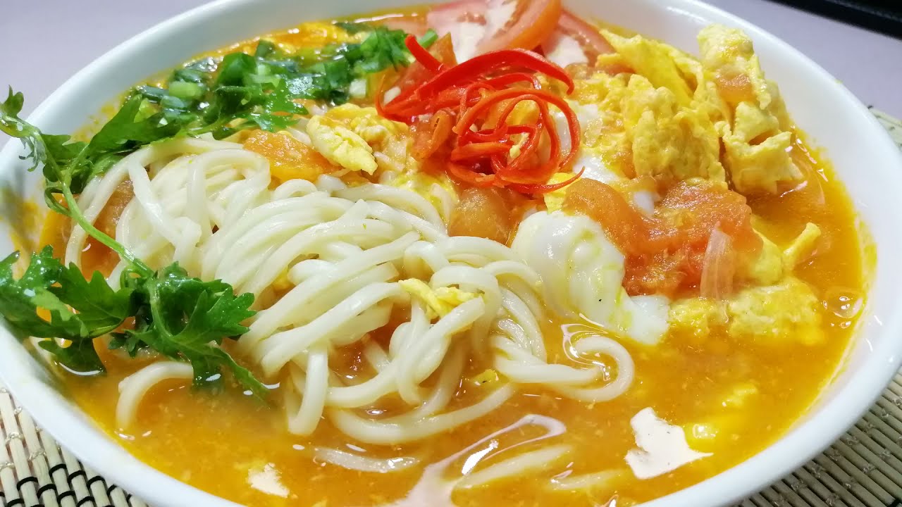 How To Cook Tomato Egg Noodle Soup Recipe / 番茄鸡蛋面