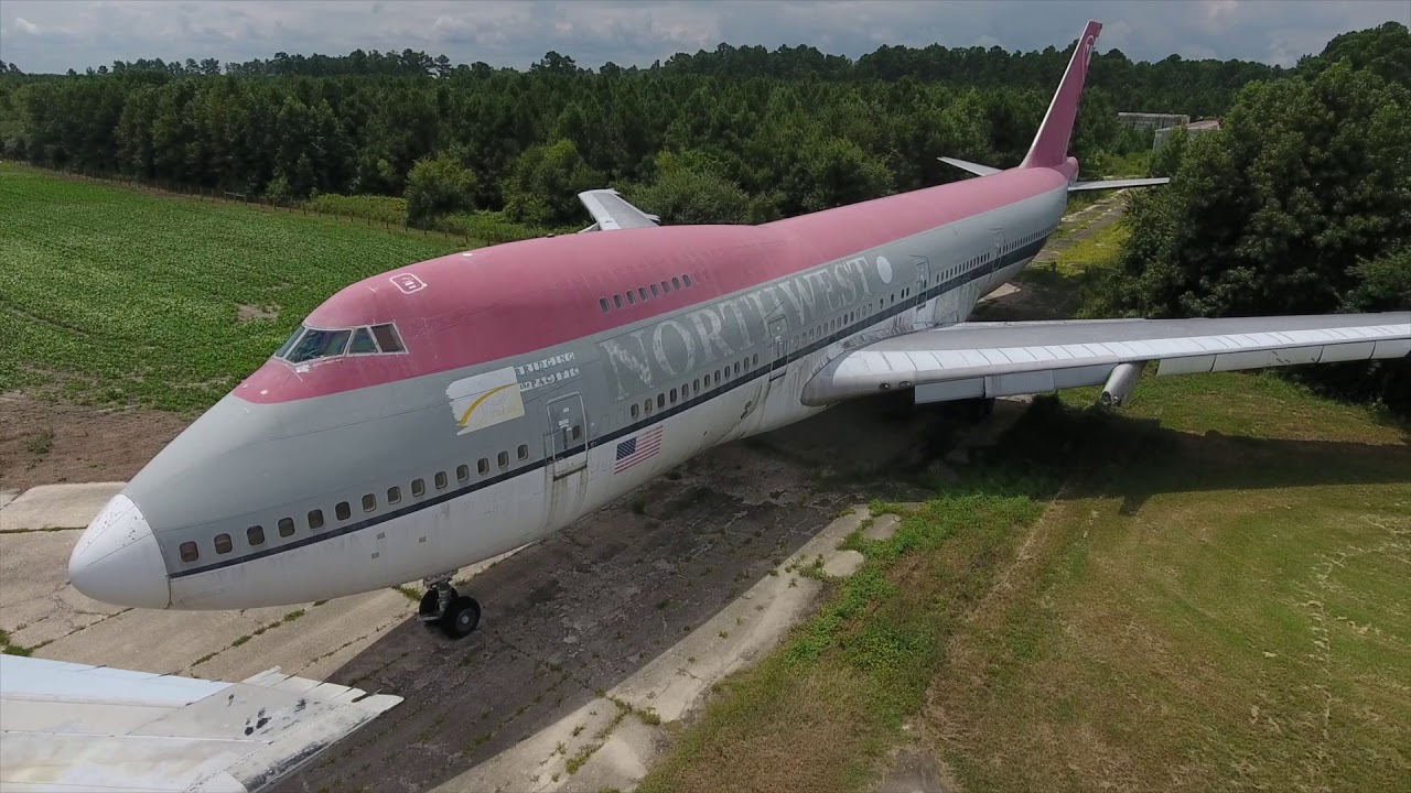 Abandoned Airplane Boneyard #747