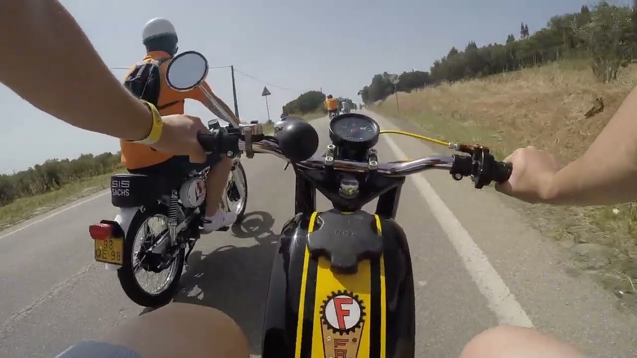 Subida a Monsaraz - Famel Zundapp Z3 #gopro