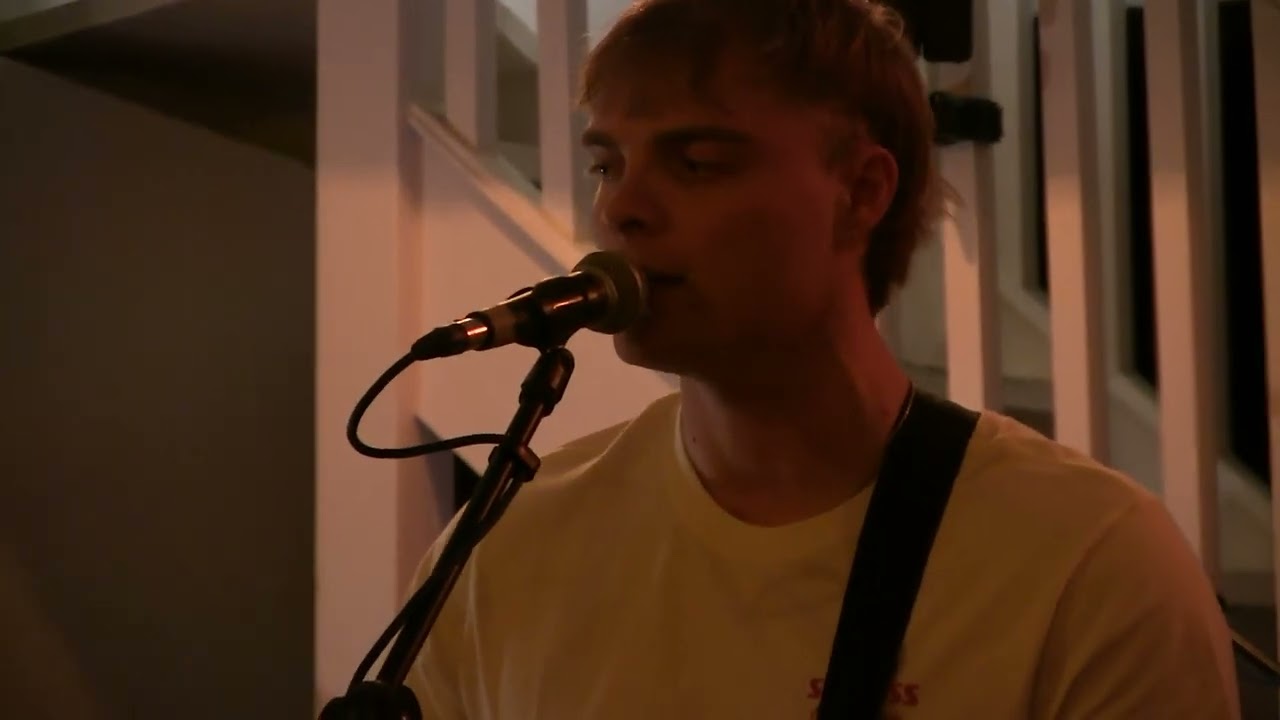 Josh Roberts OKAY NOW Live - The Willis Ordeal