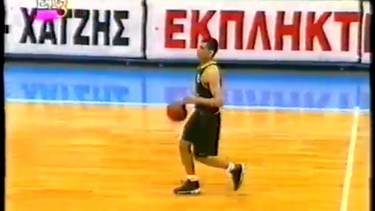 Buck Johnson (30 pts) vs Angelos Koronios (24 pts) | Saporta Cup QF 2000