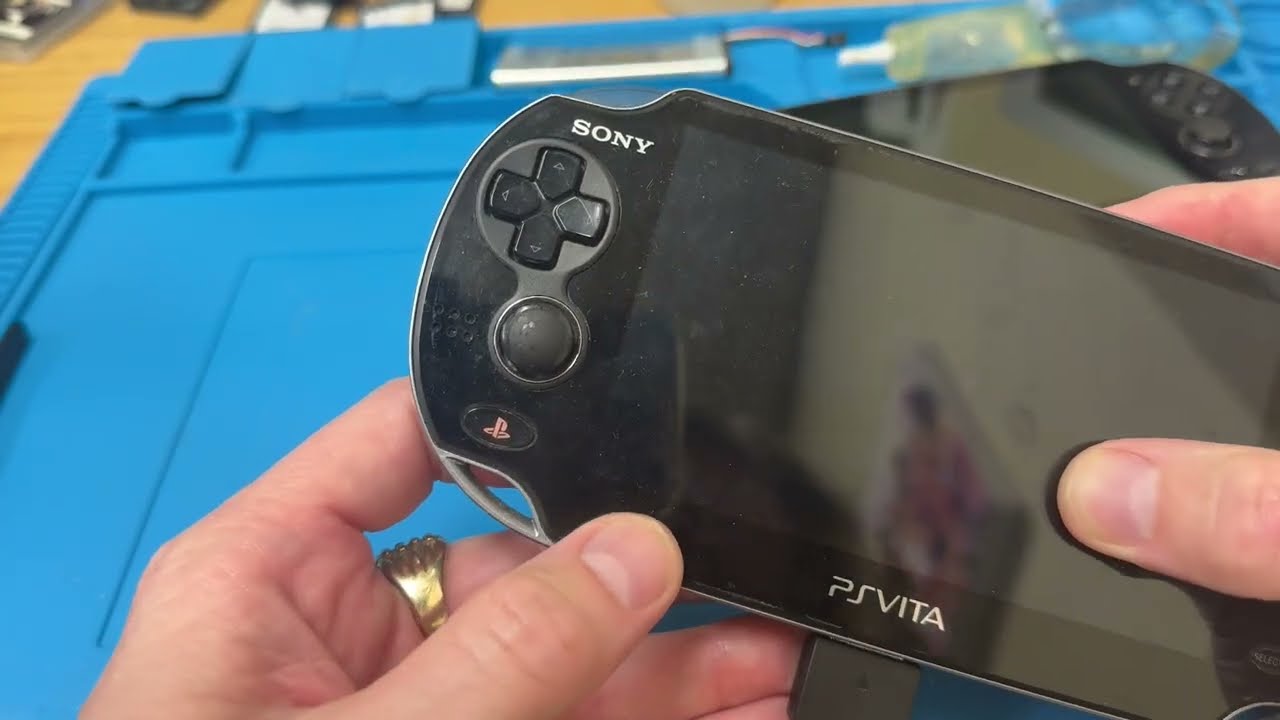Playstation PS Vita 1000 Phat Model , Not charging / Battery Won't hold charge, Can we fix it?