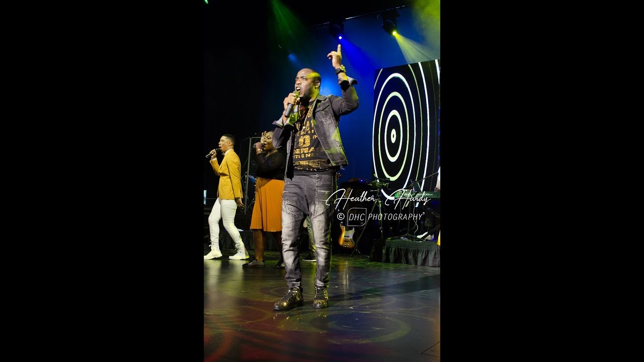 Godwin Omighale - Awesome God
