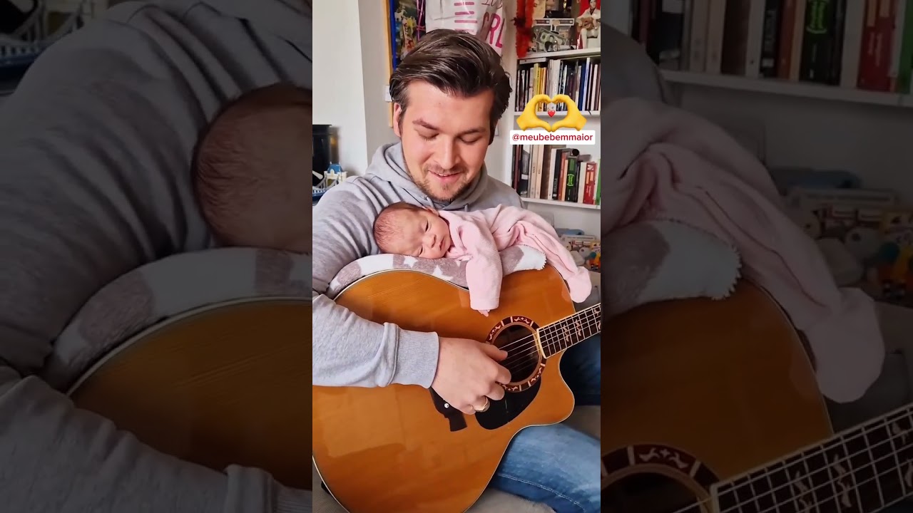 #bebe #bebefofo #musicaparabebes #elvispresley #elvis #bebefeliz #musica #maternidade#maternity