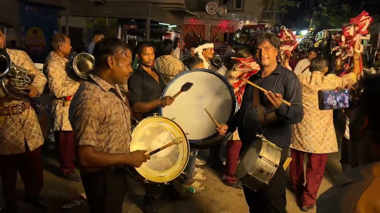 Tere Isqe ne mar soniya    Singing by Azhar bhai & chand bhai  