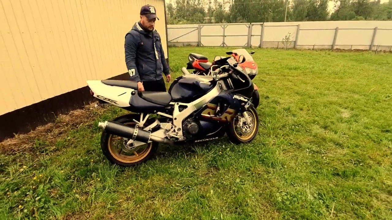 Запуск  Honda CBR 919RR Fireblade
