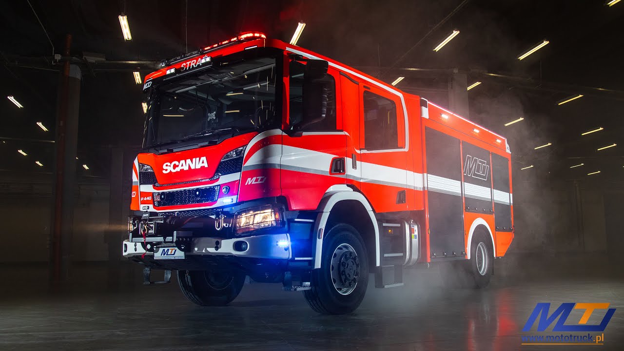 SCANIA P440 4X4 - MOTO-TRUCK