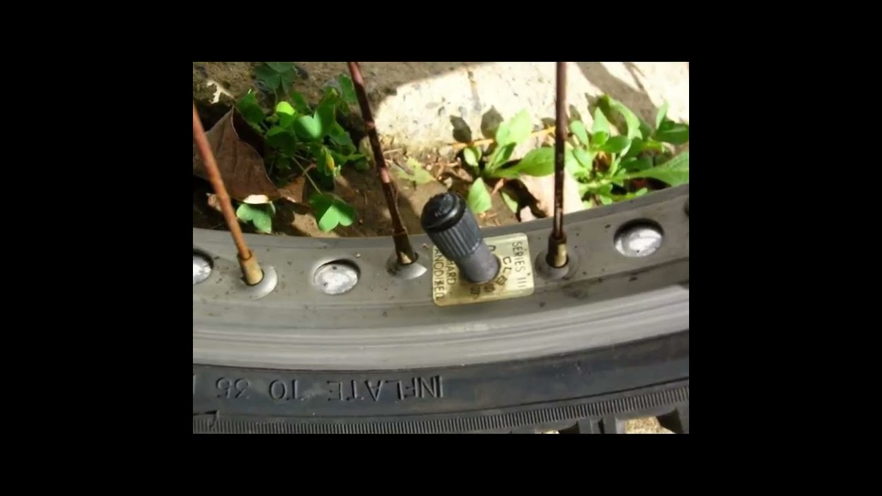 '84 Mongoose Californian (vid042) 3JGPVB w/Proclass parts before & during cleanup