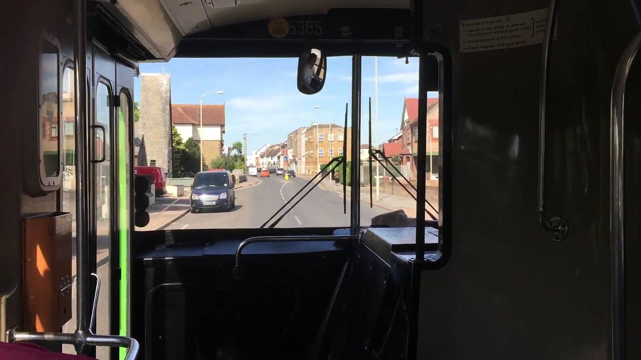 Tuneful Volvo Ailsa bus ride - Maidstone & District 5385 (LKP 385P)