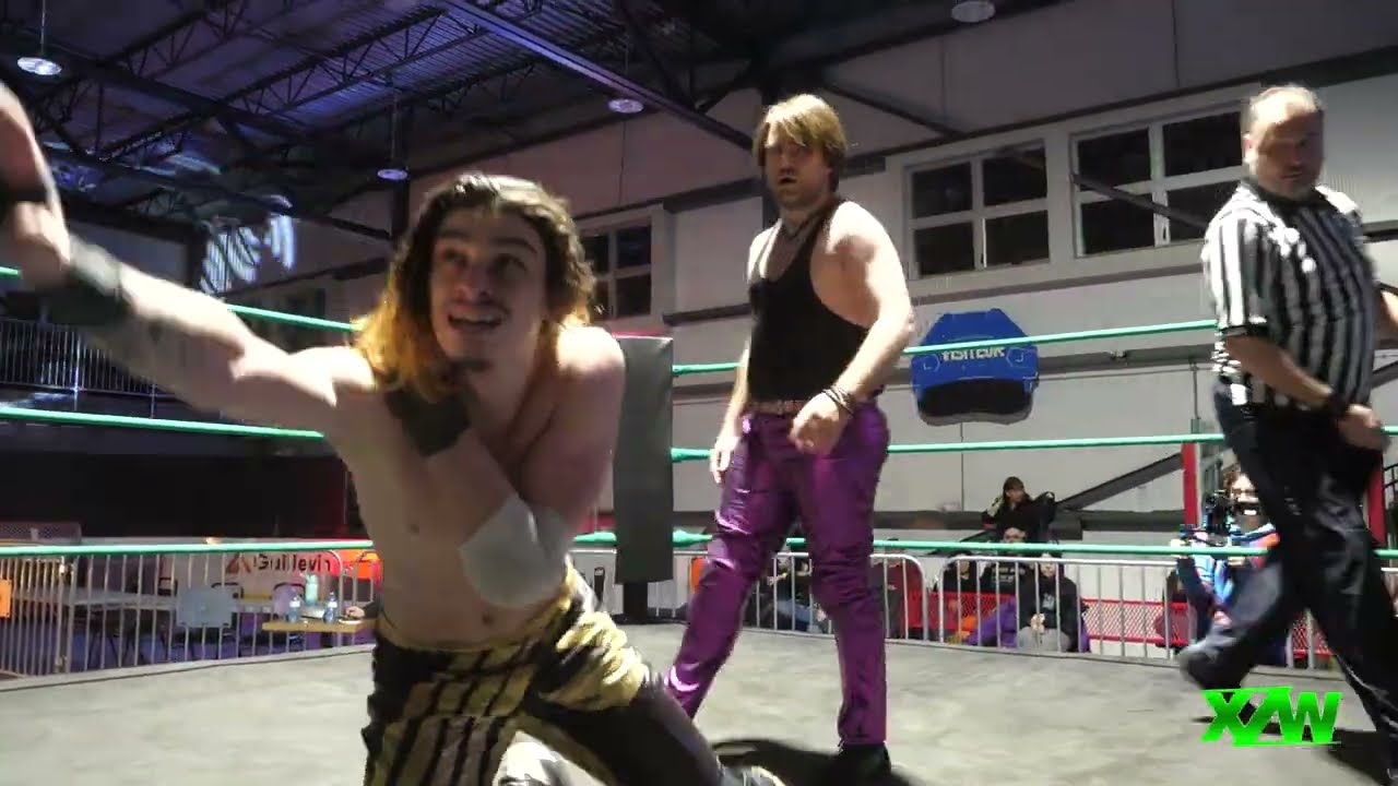 XZW 68 Alex Cooper vs Nathan Hope