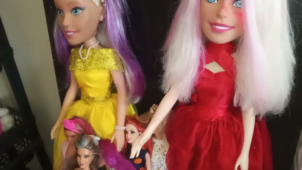 Minhas bonecas Barbies 😍