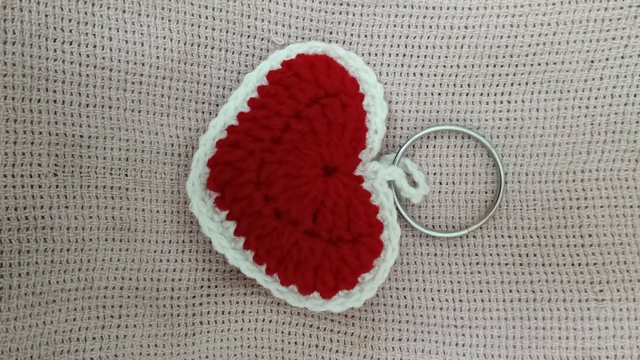 Hart wali key chain. #crochet   दिल के आकार में बनाया सुन्दर चाबी छला।#crochet 