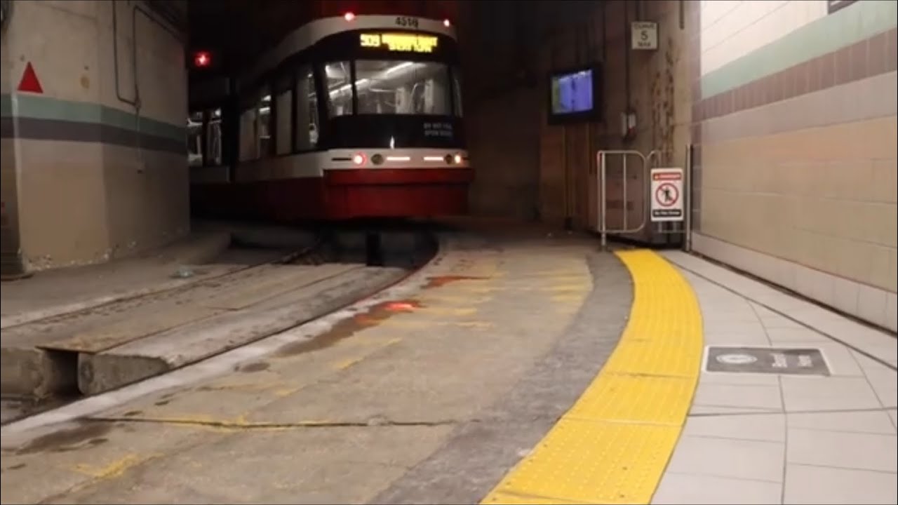 509S Short Turn Spadina Av to Union Stn (TTC 2019 Bombardier Flexity Outlook 4516)