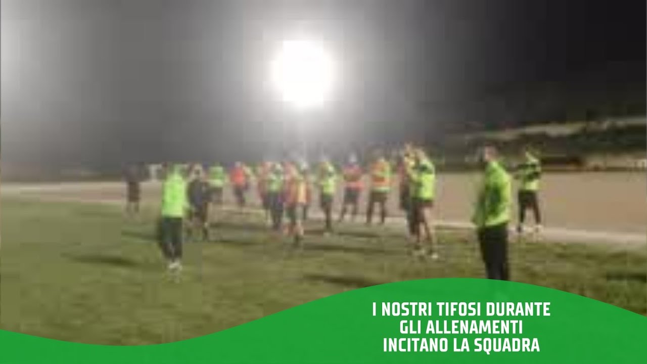 Tifosi Scatenati! Cori e Fuochi per Incitare il Real Rodi Garganico!