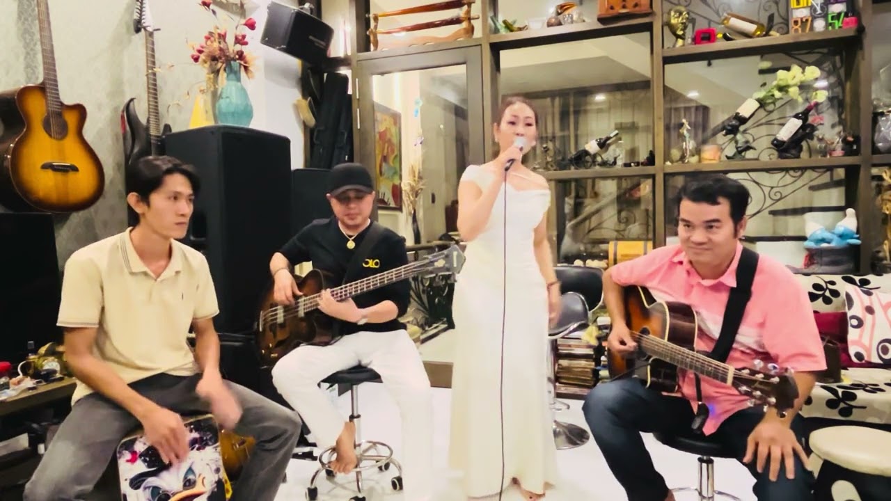 Yêu (Văn Phụng) - Ca Sĩ Minh Thuỷ Idol của Bolero Mái Lá #bolero #cover #music #rumba