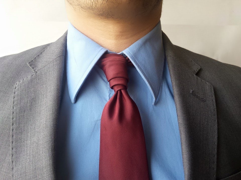 Cum se face nodul de cravata?[nod Italienesc] (Tutorial avansati) Nod #3 powered by Suit Brothers