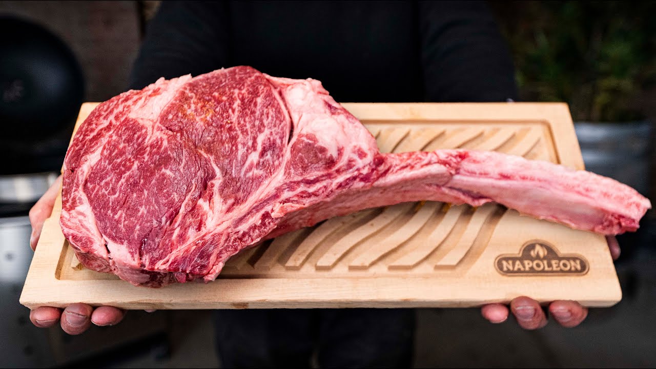 This is HOW a PRO GRILLS a STEAK