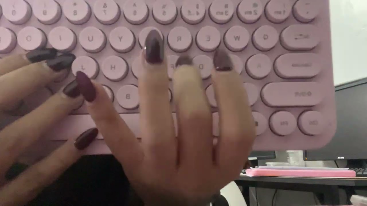 FIRST TIME ASMR. RANDOM ITEMS 