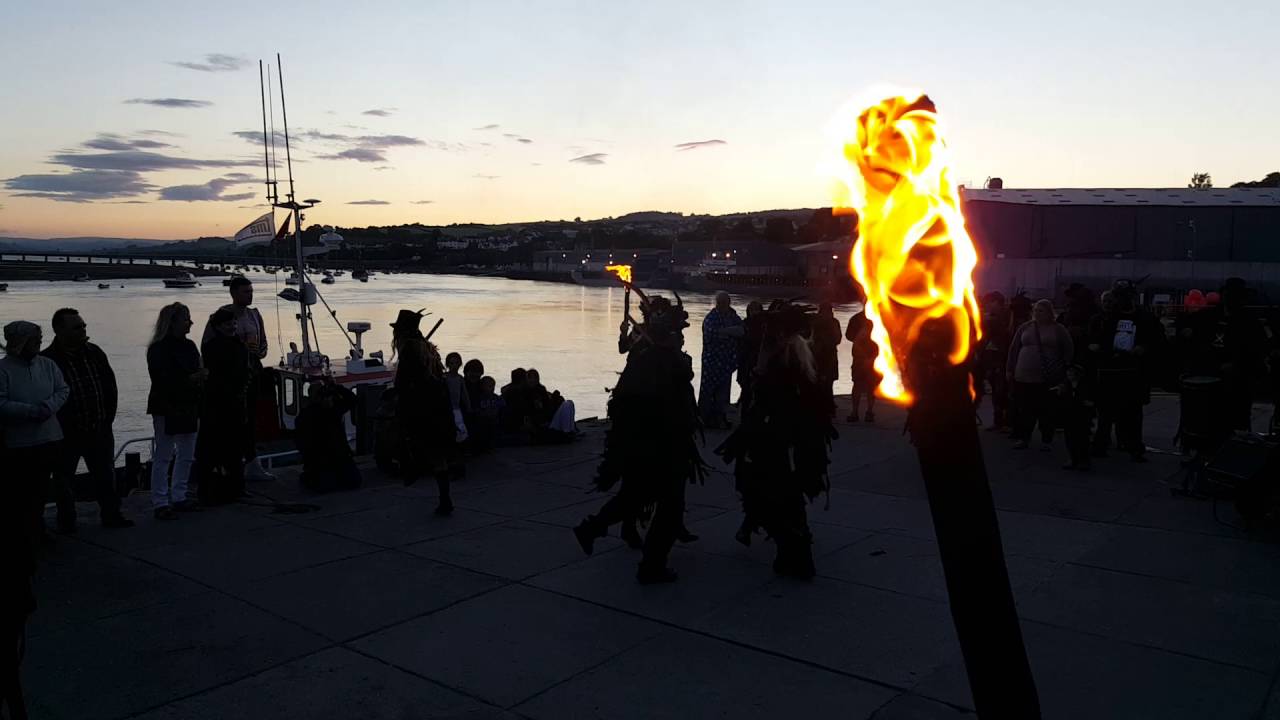 Beltane Borders Morris's Firedance at Teignmouth Folk Festival - Fri 17 June 2016