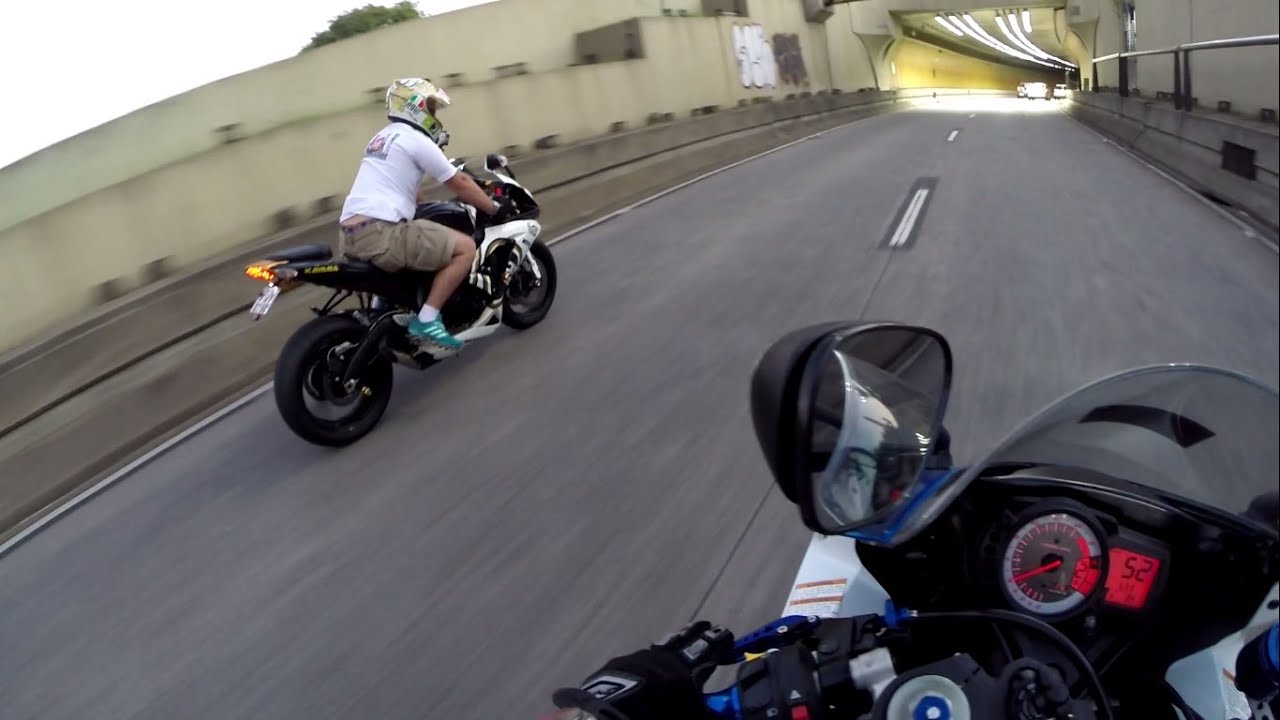 2 SRAD SÓ O CANO NO TUNEL, PARECENDO MOTO GP!