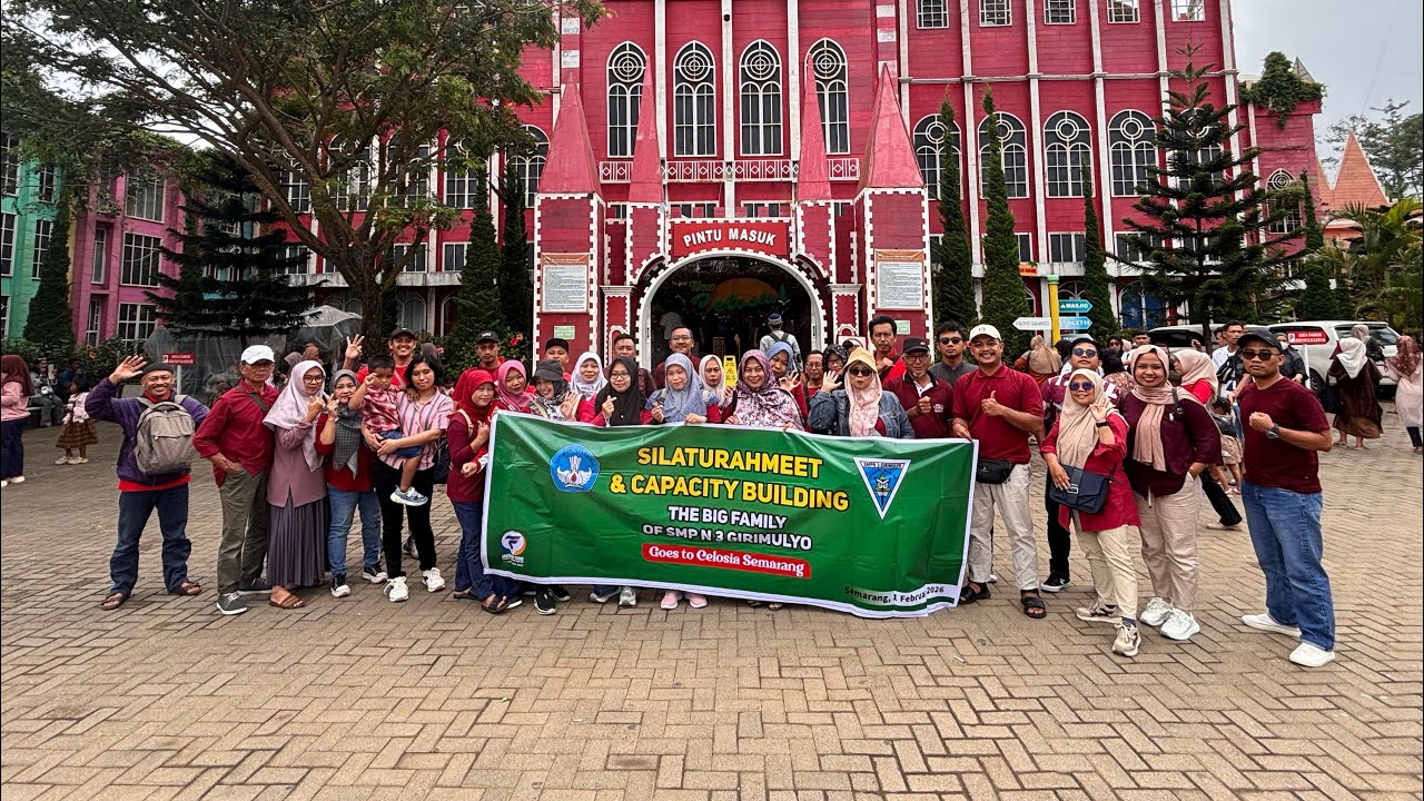 Silaturahmeet dan Capacity Building keluarga besar SMPN 3 Girimulyo goes to Semarang