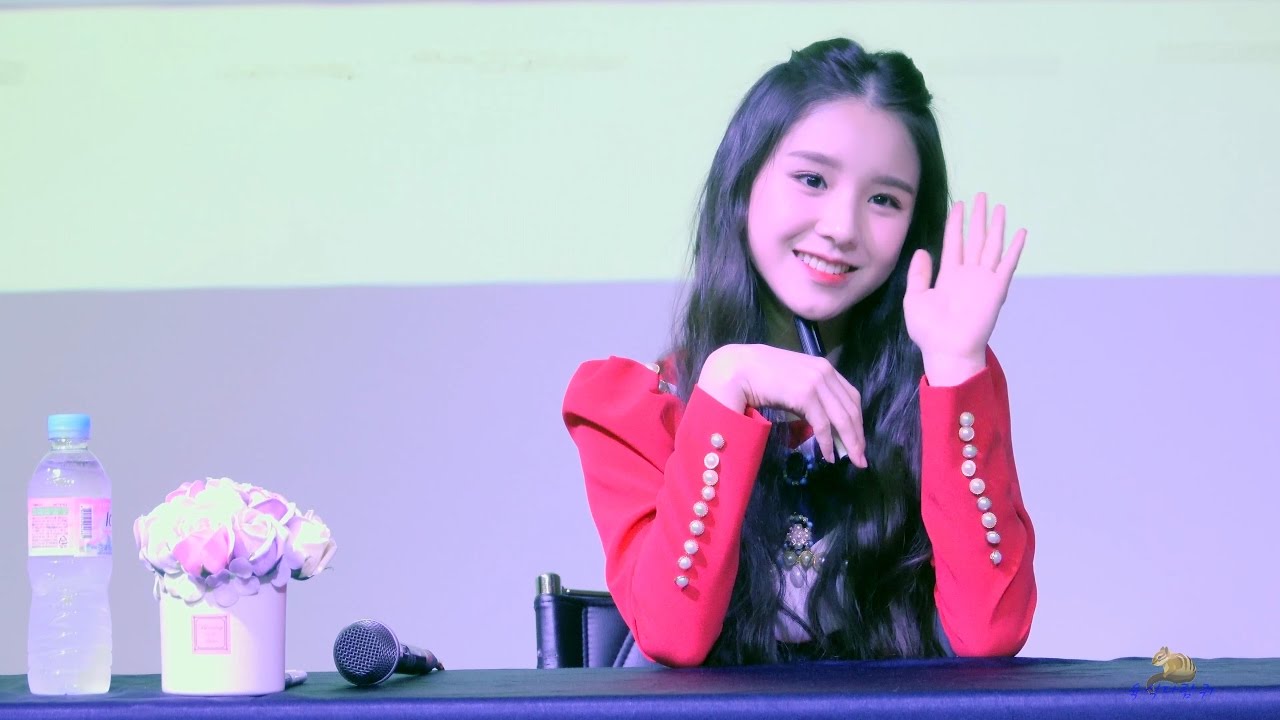 161105 이달의소녀 희진 홍대 팬사인회 등장인사 4K영상