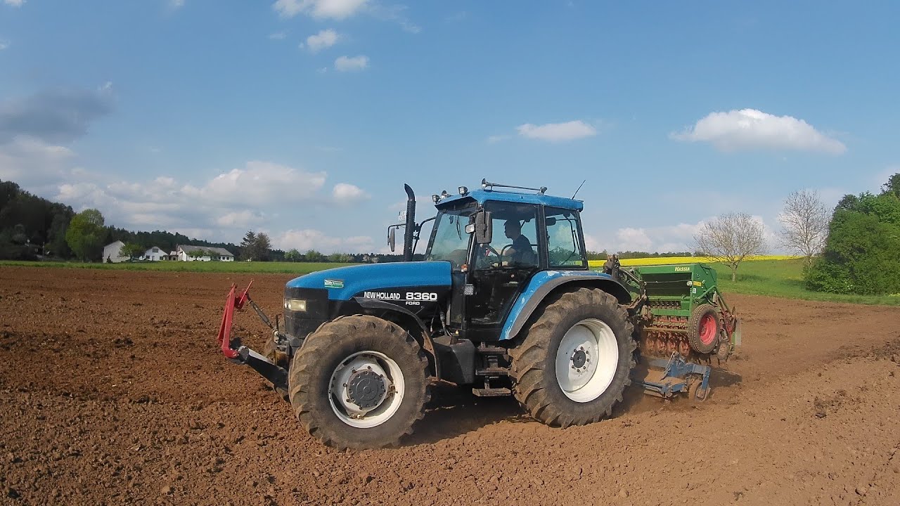 FarmVlog #18 - Kürbisacker wird vorbereitet mit New Holland 8360 und Frost Kreiselegge