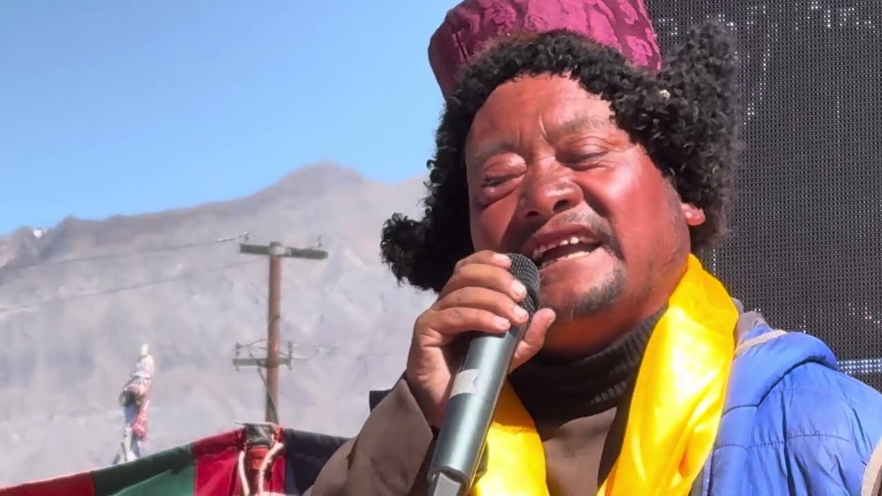 HEART TOUCHING SONG BT TSERING TUNDUP THE LEGENDARY SINGER OF ZANSKAR DURING LADAKH ZANSKAR FESTIVAL
