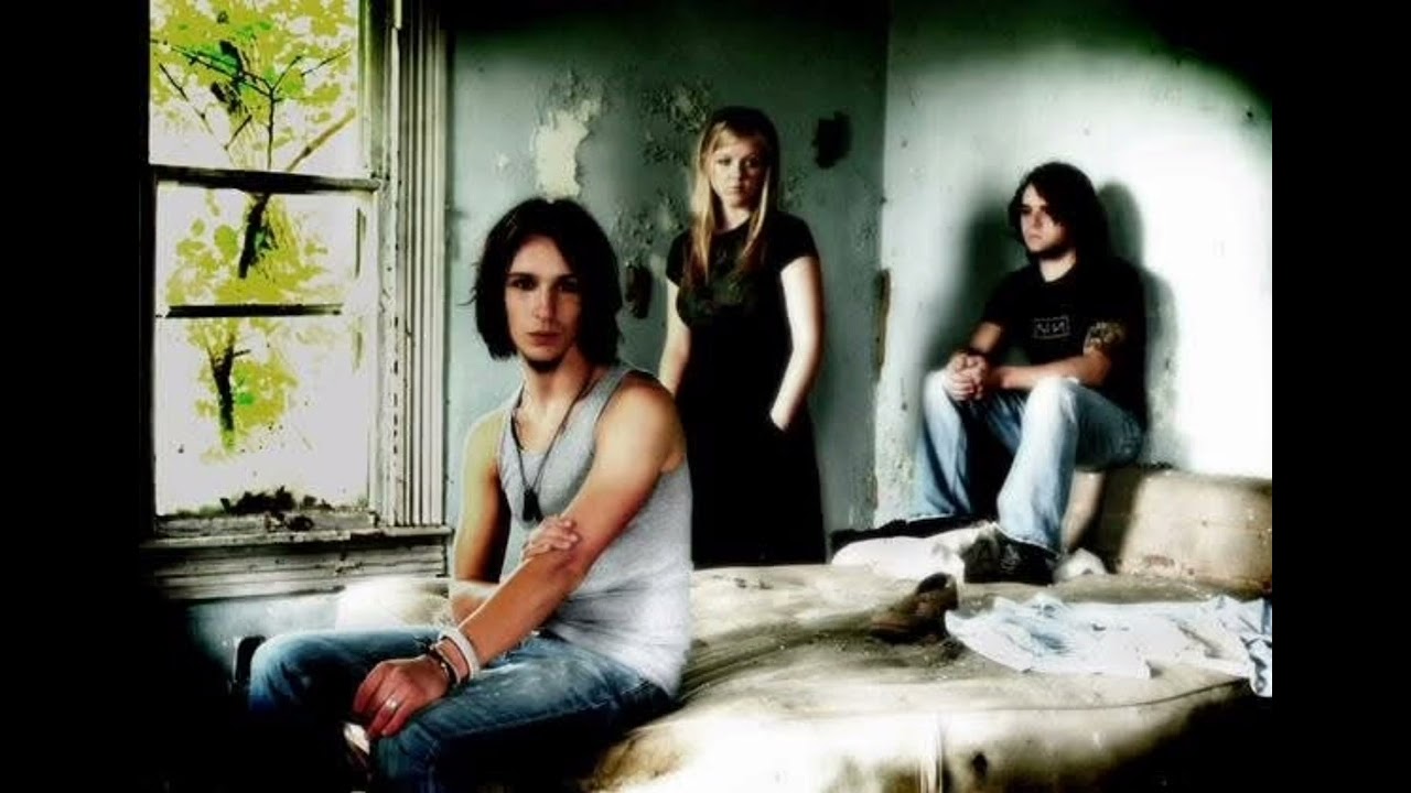 A Glasswater House - 