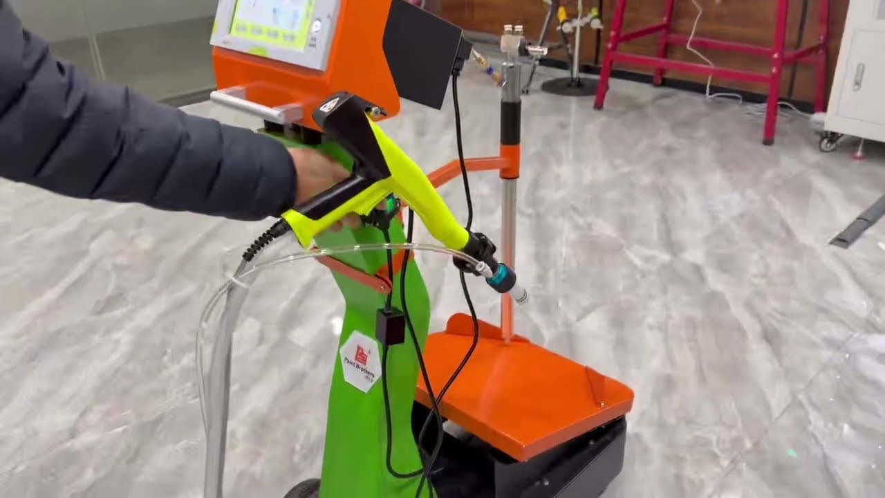 Vibration electrostatic powder spraying machine