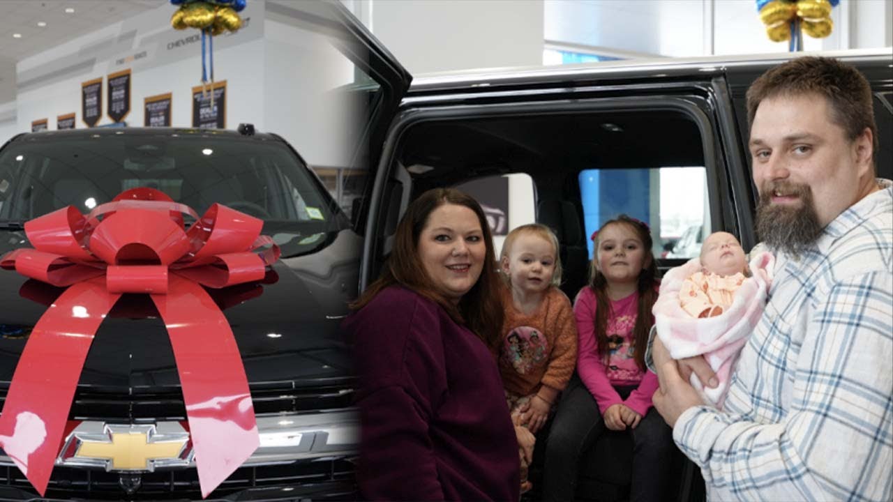 'We were shocked': Quintuplet family receives a new car from West Herr