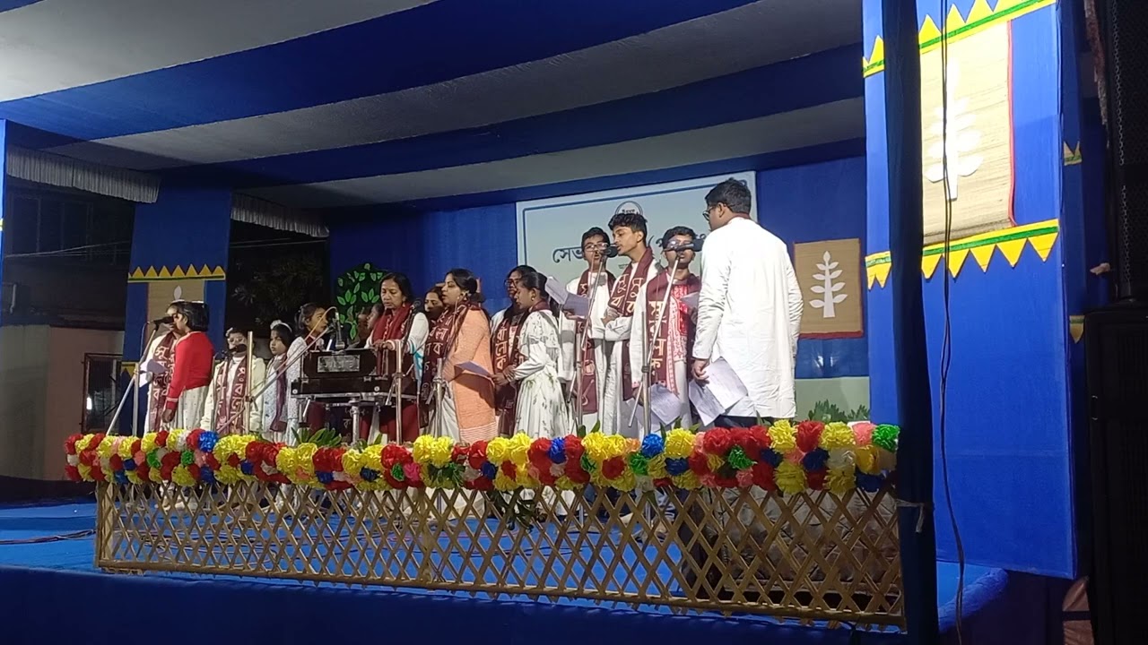 গাছ মেলার সাংস্কৃতিক অনুষ্ঠান চলছে 