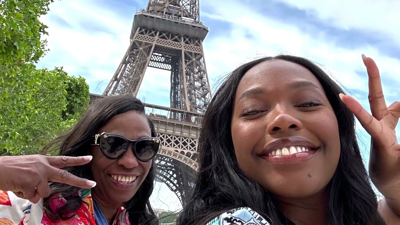 ￼Mother and Daughter trip to Paris ￼| Graduation Celebration Trip |