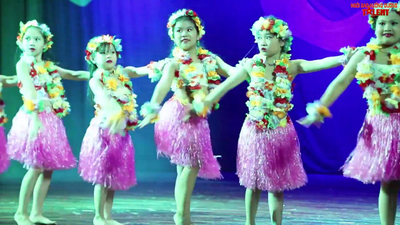 Nhảy Vũ điệu Hawaii Hawaii Shake Your Balla - Clb Star Academy (rạp Đại Nam)